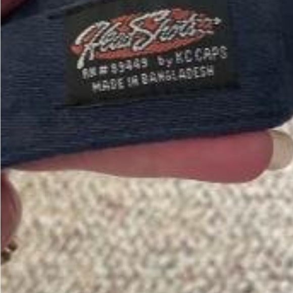 Head Shots Brand Navy Blue Visor with Palm Tree Embroidery. NWOT - Picture 2 of 3